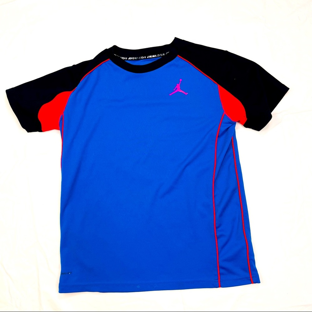 Jordan Training Dri-Fit FITTED  Casual Short Sleeve Shirt XL 13-15 yrs A030122